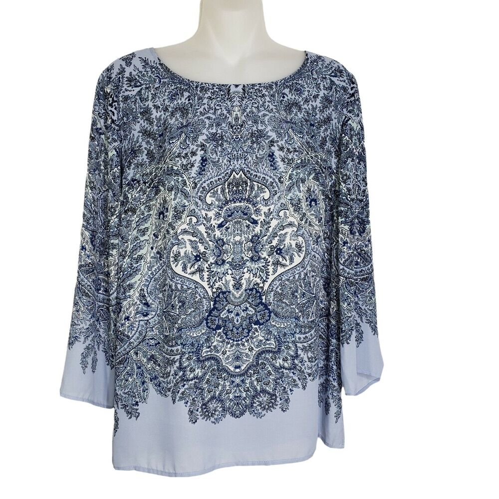 Rose & Olive Womens Top Size Medium Blue Paisley Blouse Zip-Up Back 3/4 Sleeve